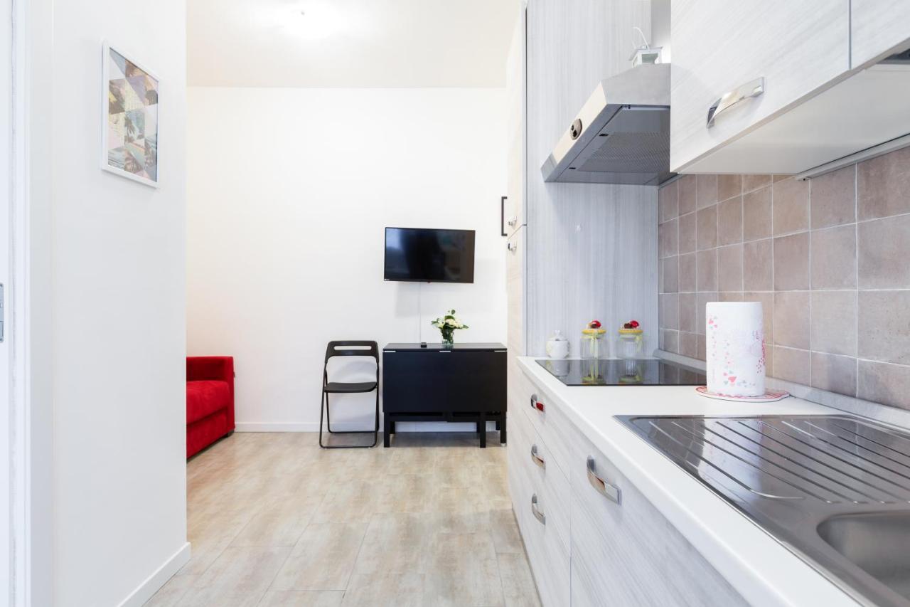 Renovated Flat Subway Yellow Line Милано Екстериор снимка